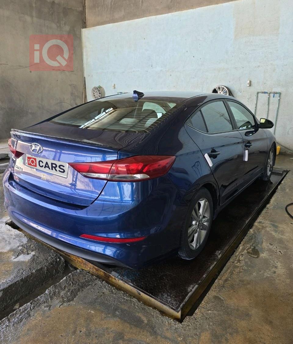 هيونداي النترا